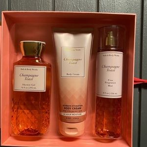 Bath & Body Works Champagne Toast gift set